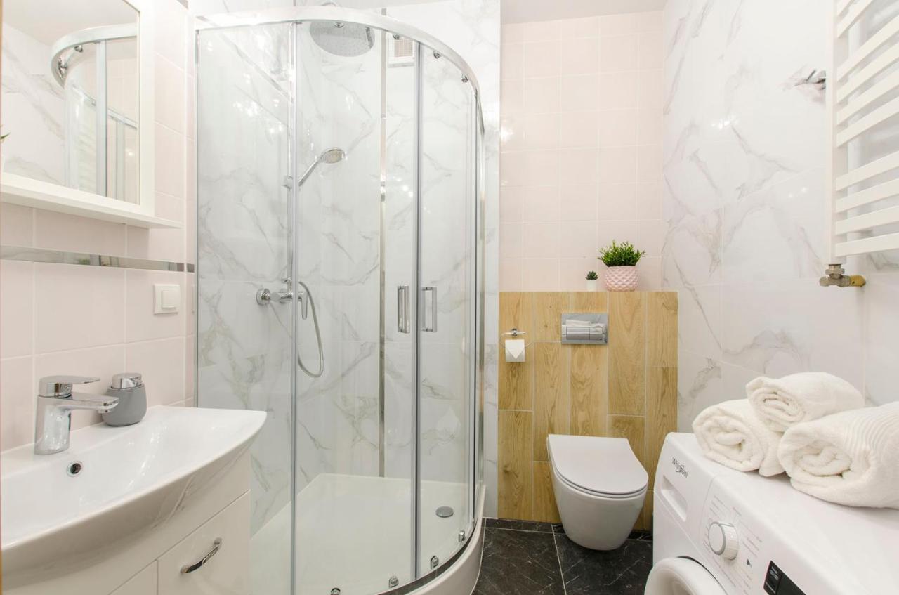 Aparthouse Deluxe Lodž Exteriér fotografie