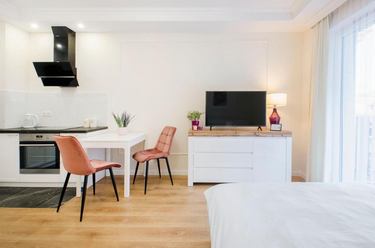Aparthouse Deluxe Lodž Exteriér fotografie